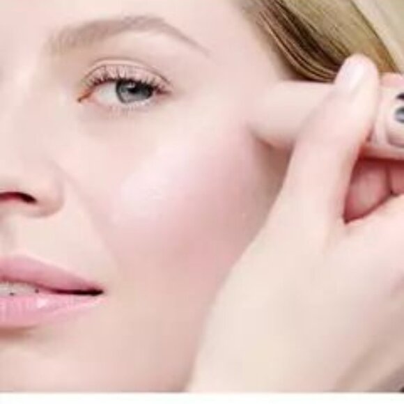 Clinique Chubby Stick Sculpting Highlight- NWT- No Box - Picture 3 of 3